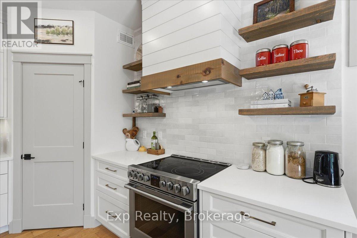 1296 CLEARVIEW ROAD - 9