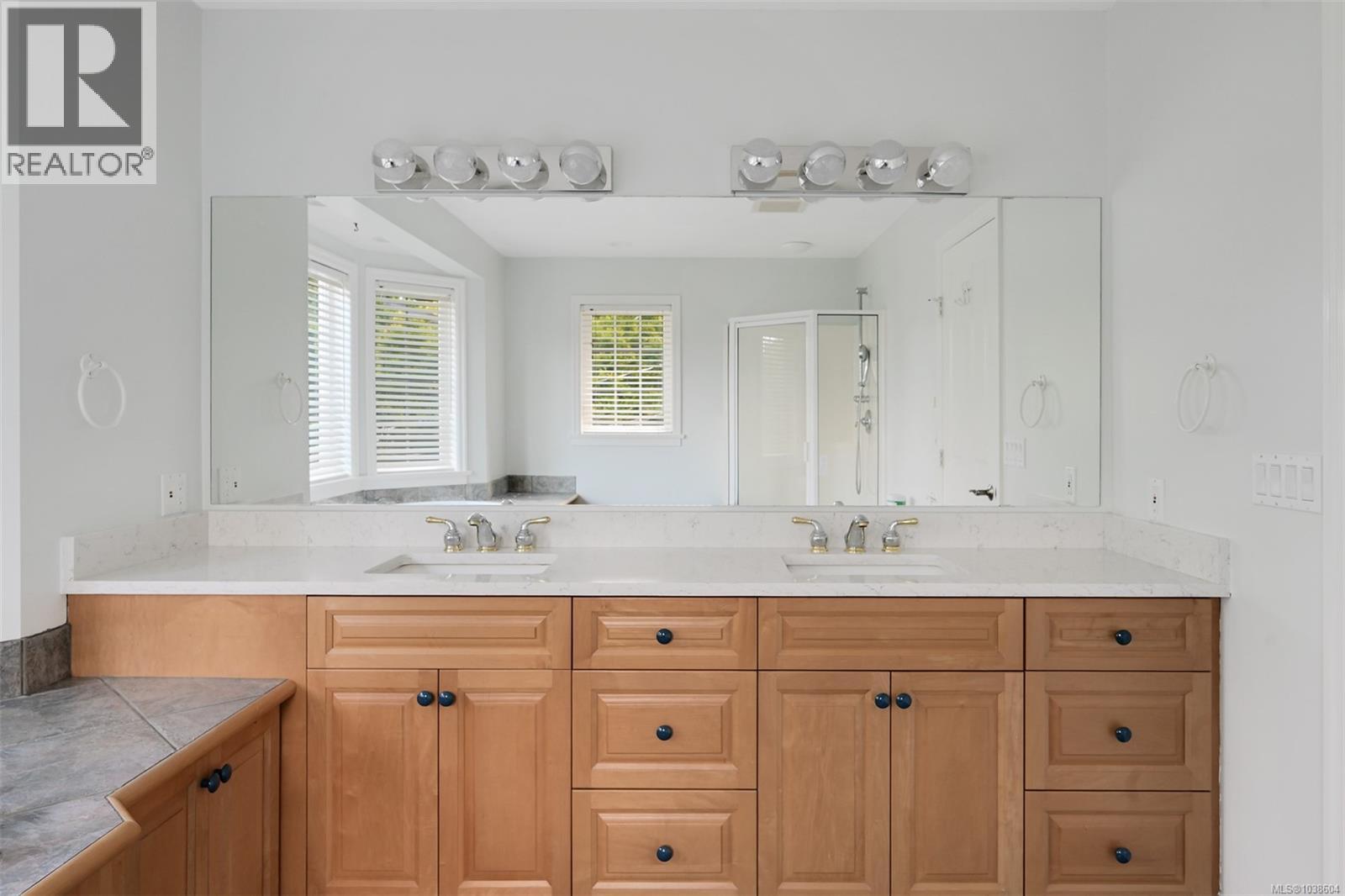 4005 Locarno Lane - 28