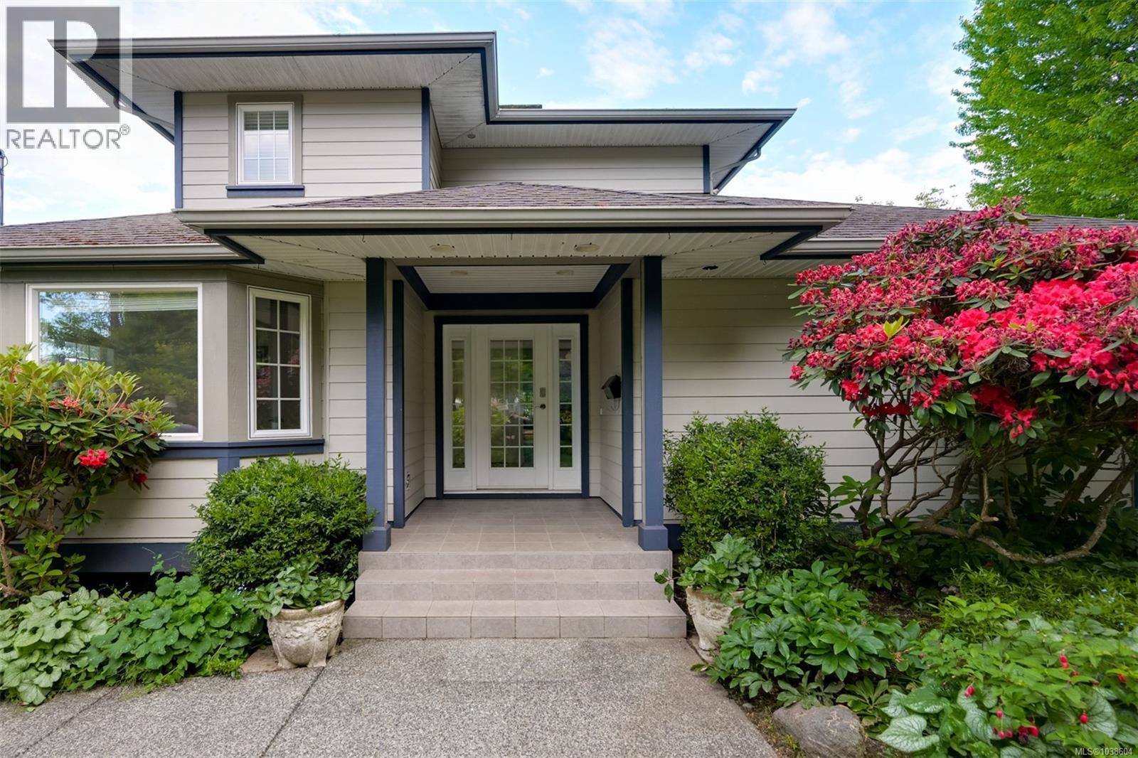 4005 Locarno Lane - Image 3