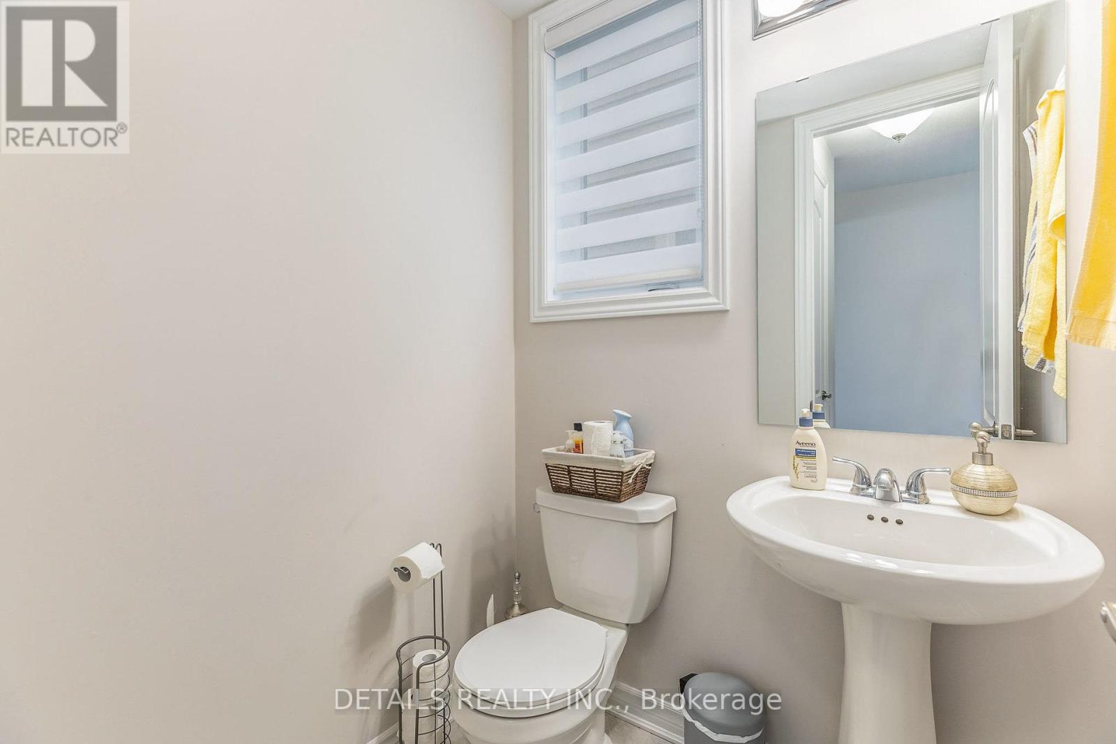 3 Bed, 3 Bath House for Sale in Ottawa – 708 VENNECY TERRACE, Ottawa – MLS# X13228000 - Image 8