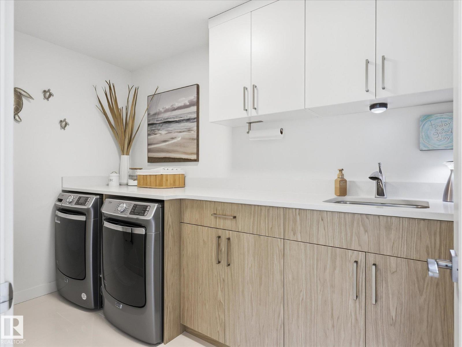 1558 HOWES PL SW - 36