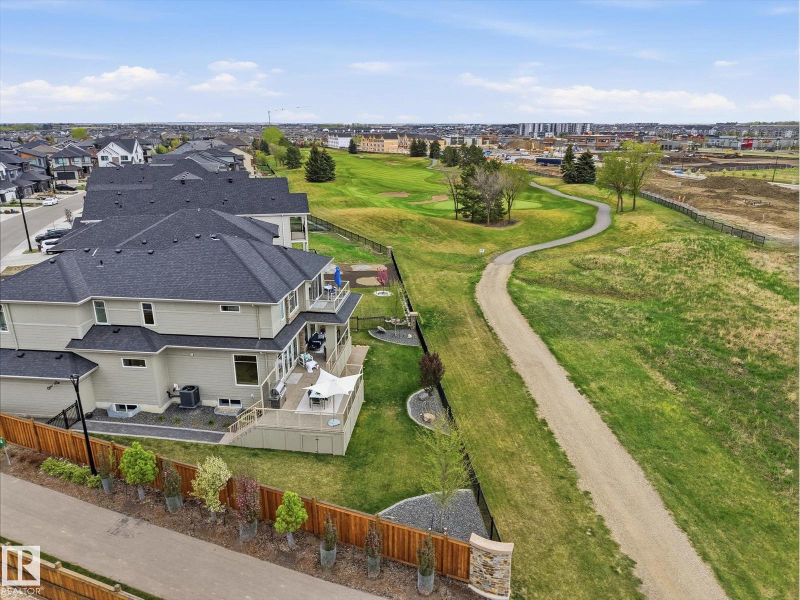 1558 HOWES PL SW - 52