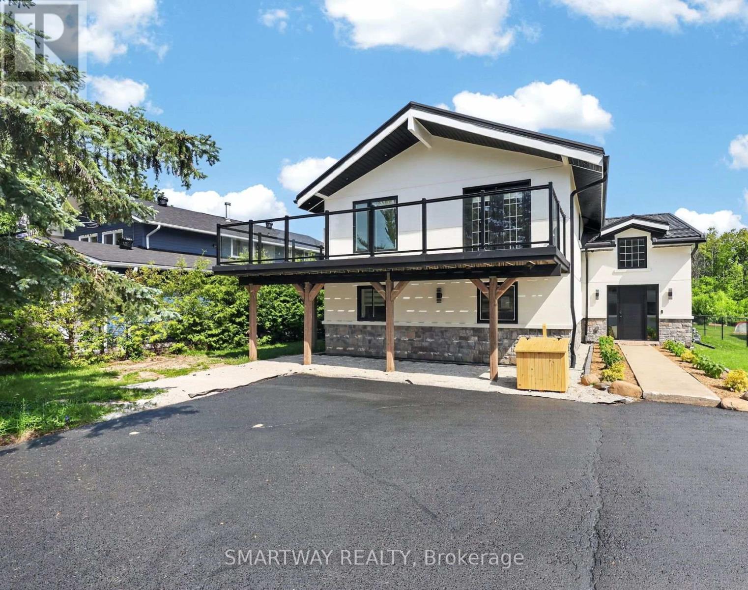 107 CAMPBELL CRESCENT - Image 3
