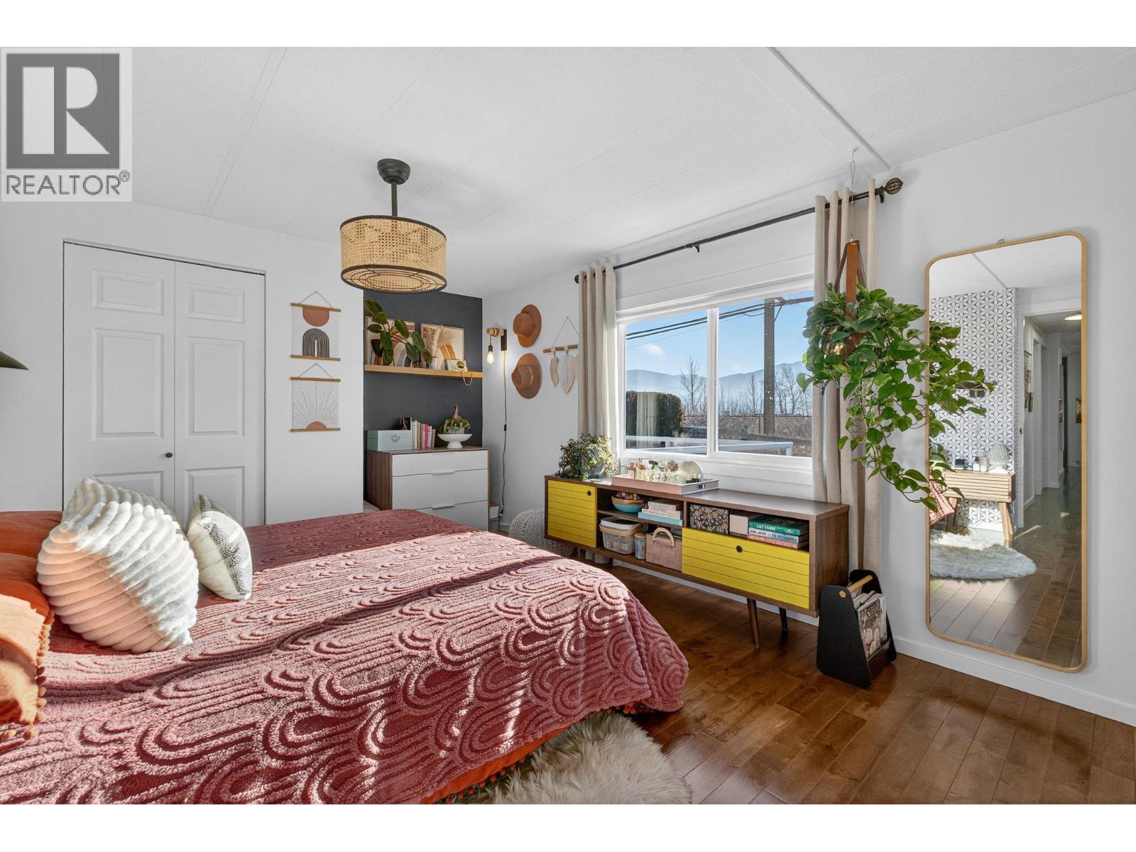 #137 1880 Old Boucherie Road - 36
