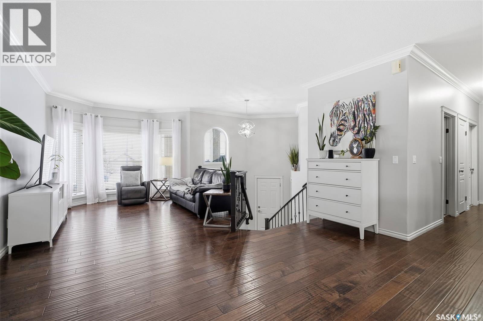 1031 Carr CRESCENT — photo 10