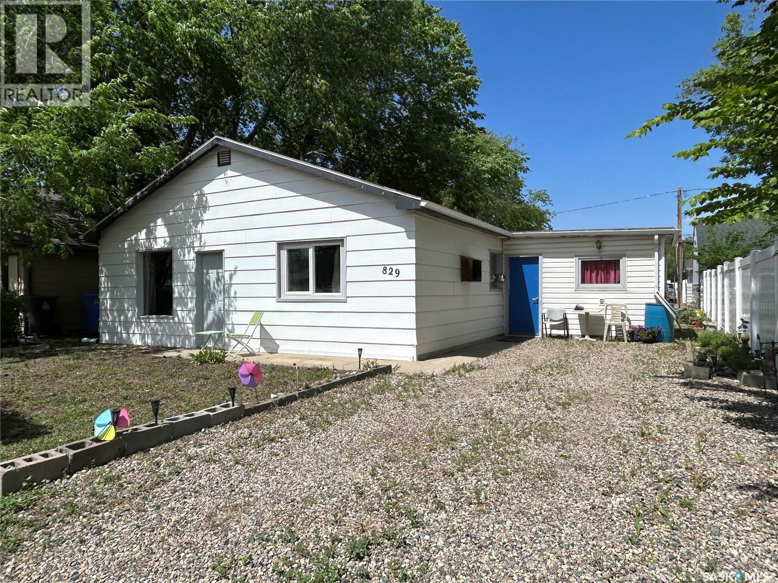 829 King STREET - 1