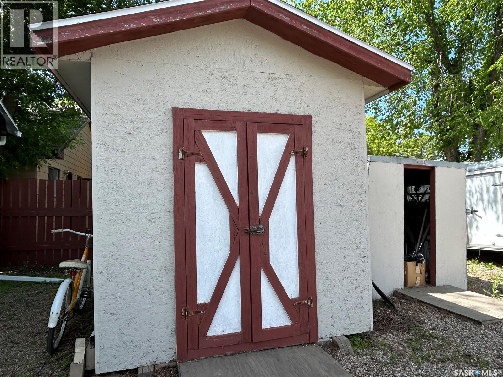 829 King STREET - 22