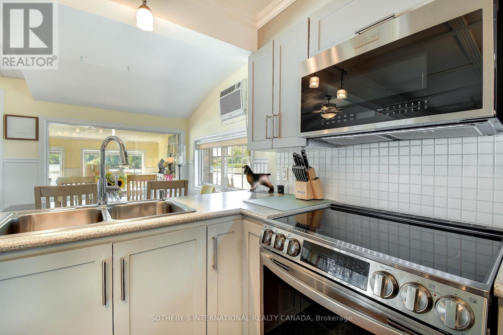 34 BRADLEY BAY ROAD - 25