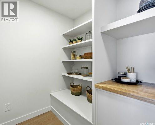 1056 West Park BOULEVARD - 13