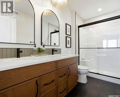 1056 West Park BOULEVARD - 18