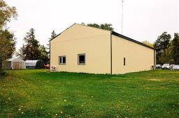 Utility room - 30029 45e Road, La Broquerie, MB R0A0W0 Photo 6