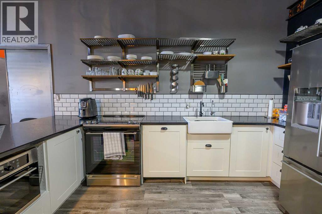 102, 15612 102 Street — photo 16