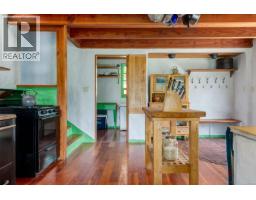 9 Grant Rd, Lasqueti Island, BC V0R2J0 Photo 10