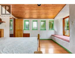 9 Grant Rd, Lasqueti Island, BC V0R2J0 Photo 19