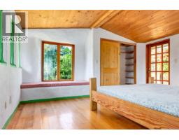 9 Grant Rd, Lasqueti Island, BC V0R2J0 Photo 17