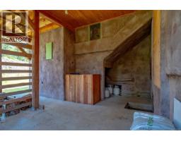 9 Grant Rd, Lasqueti Island, BC V0R2J0 Photo 30