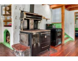 9 Grant Rd, Lasqueti Island, BC V0R2J0 Photo 11