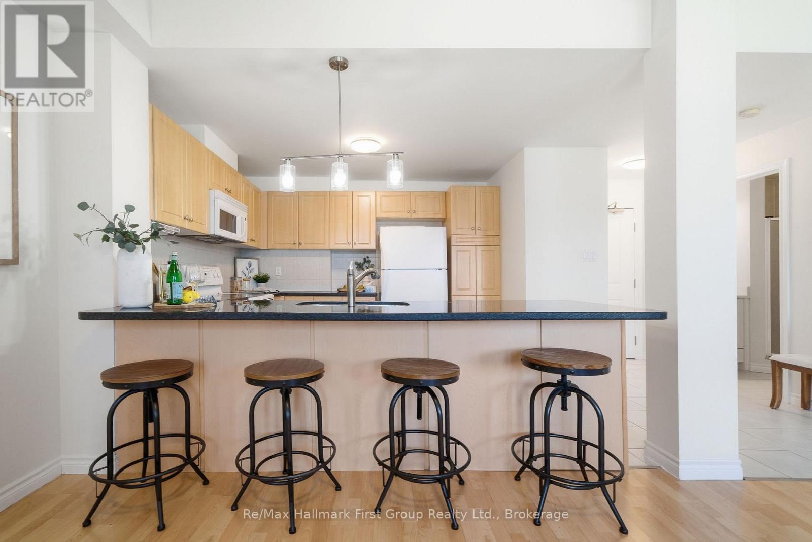 #215 145 THIRD STREET - 10