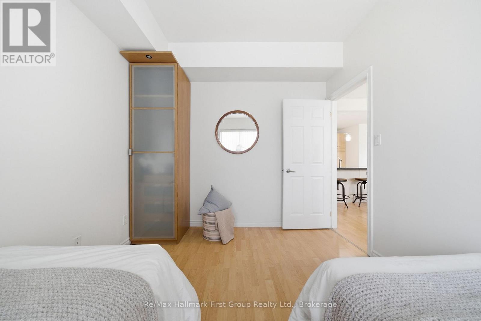 #215 145 THIRD STREET - 24