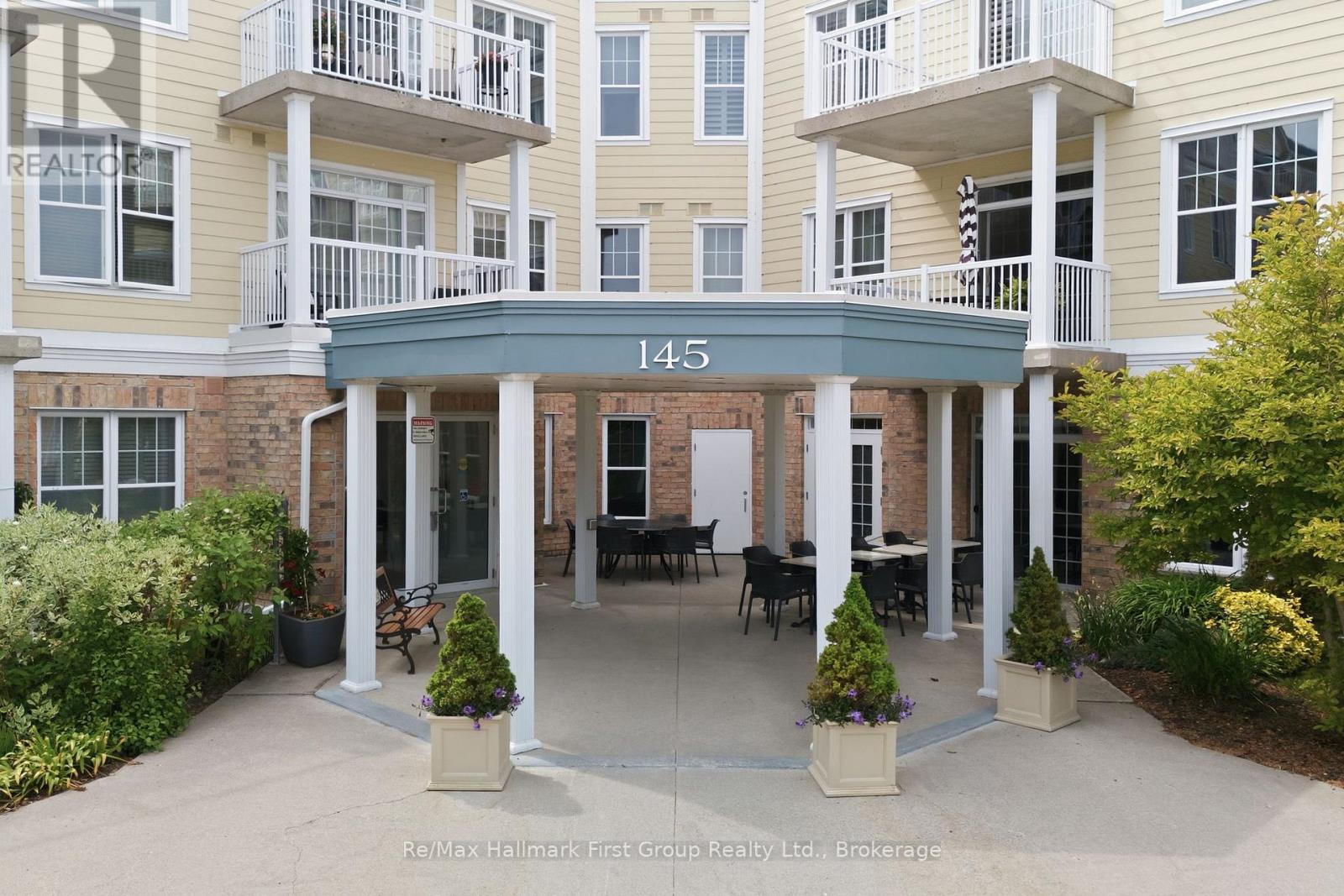 #215 145 THIRD STREET - 36