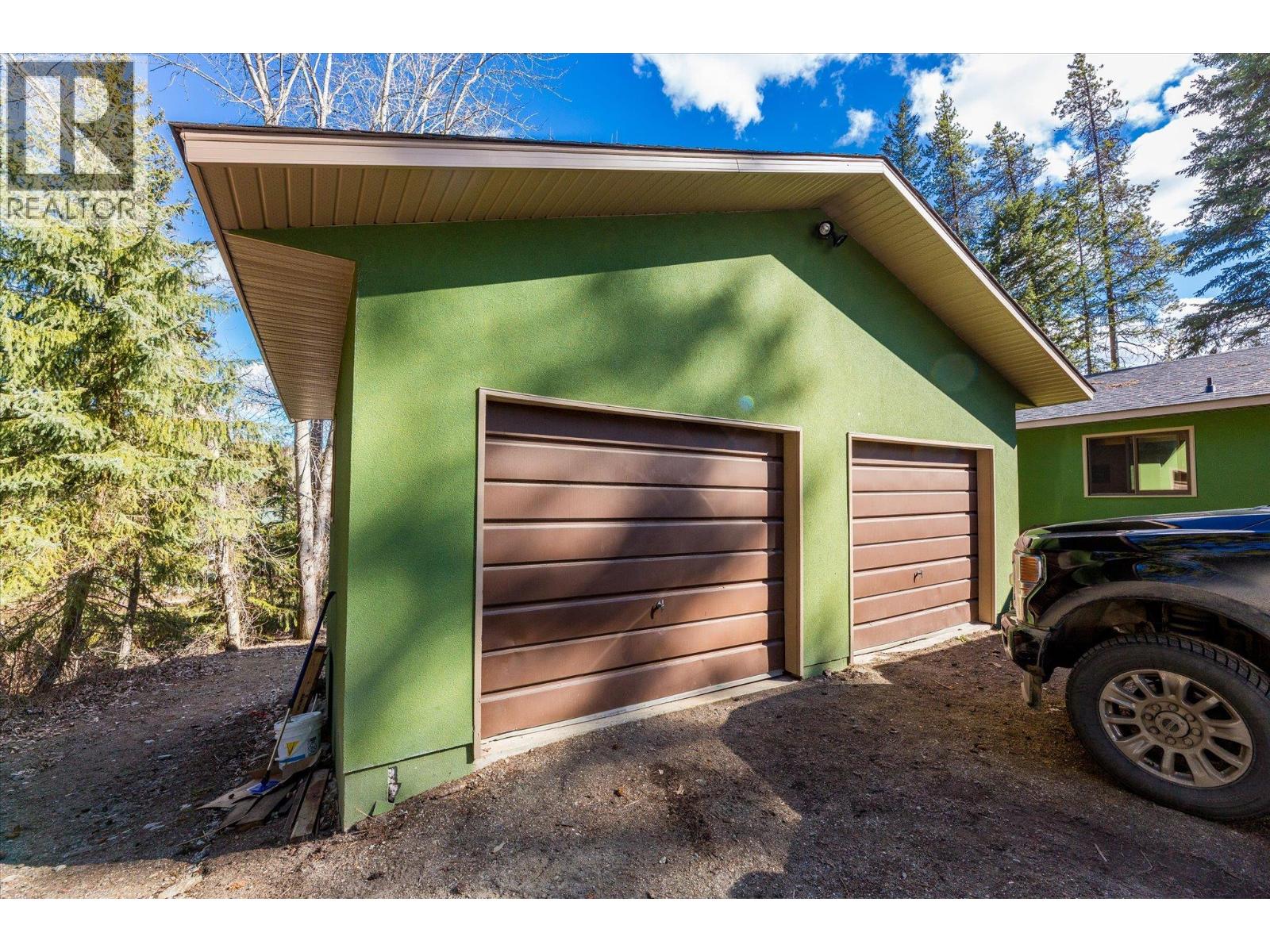 10623 Highway 33 East Highway - 52