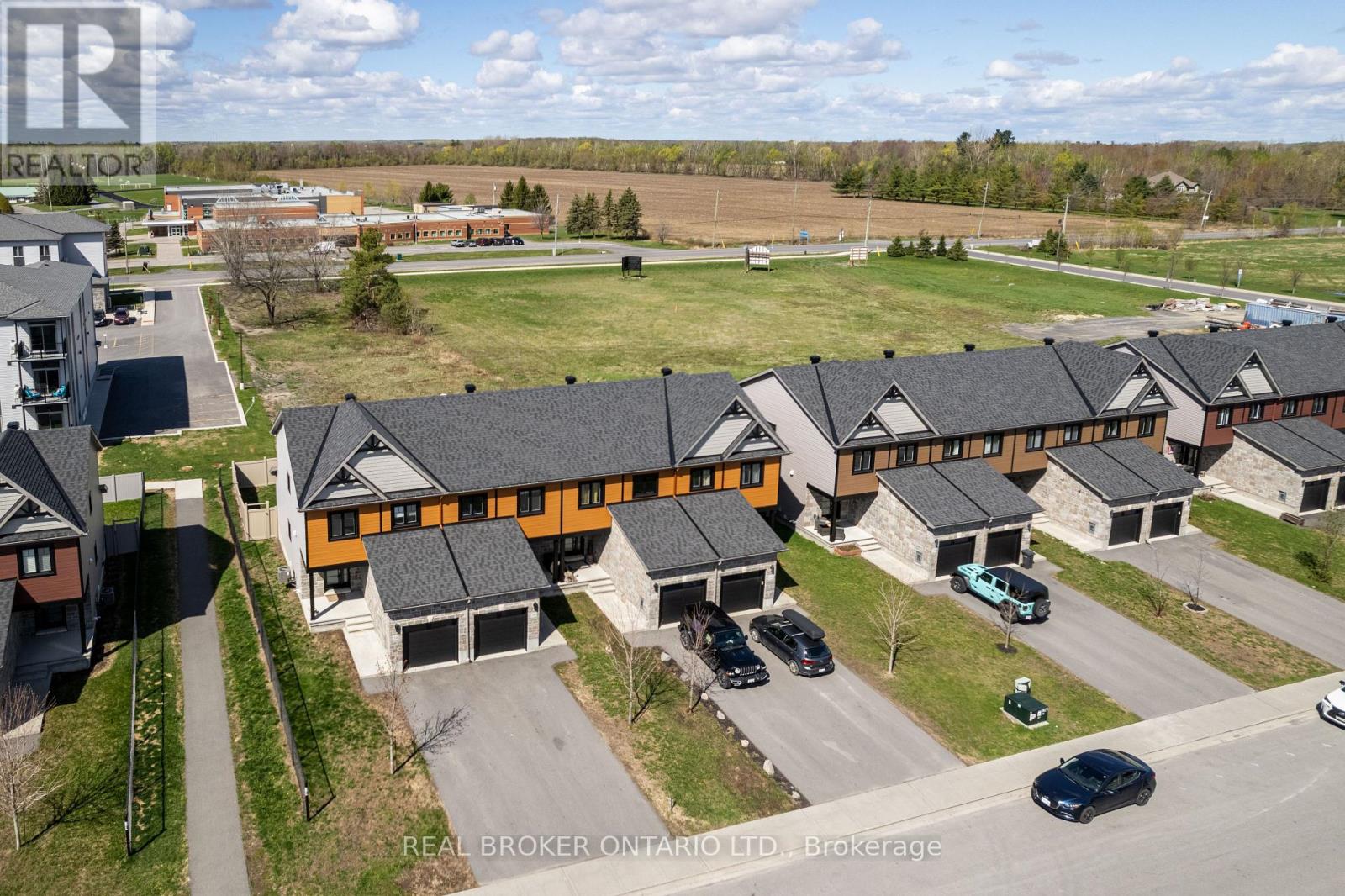 336 TWILIGHT AVENUE - 36