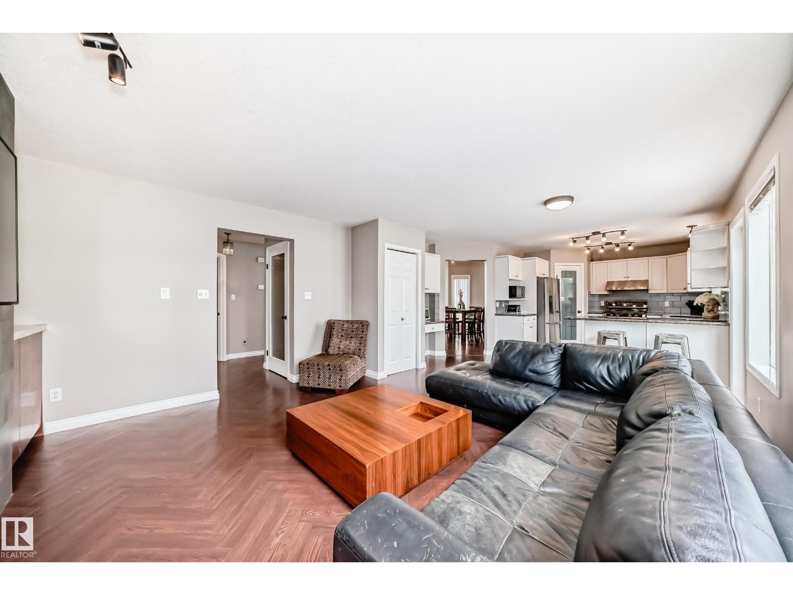 907 115 ST NW — photo 15