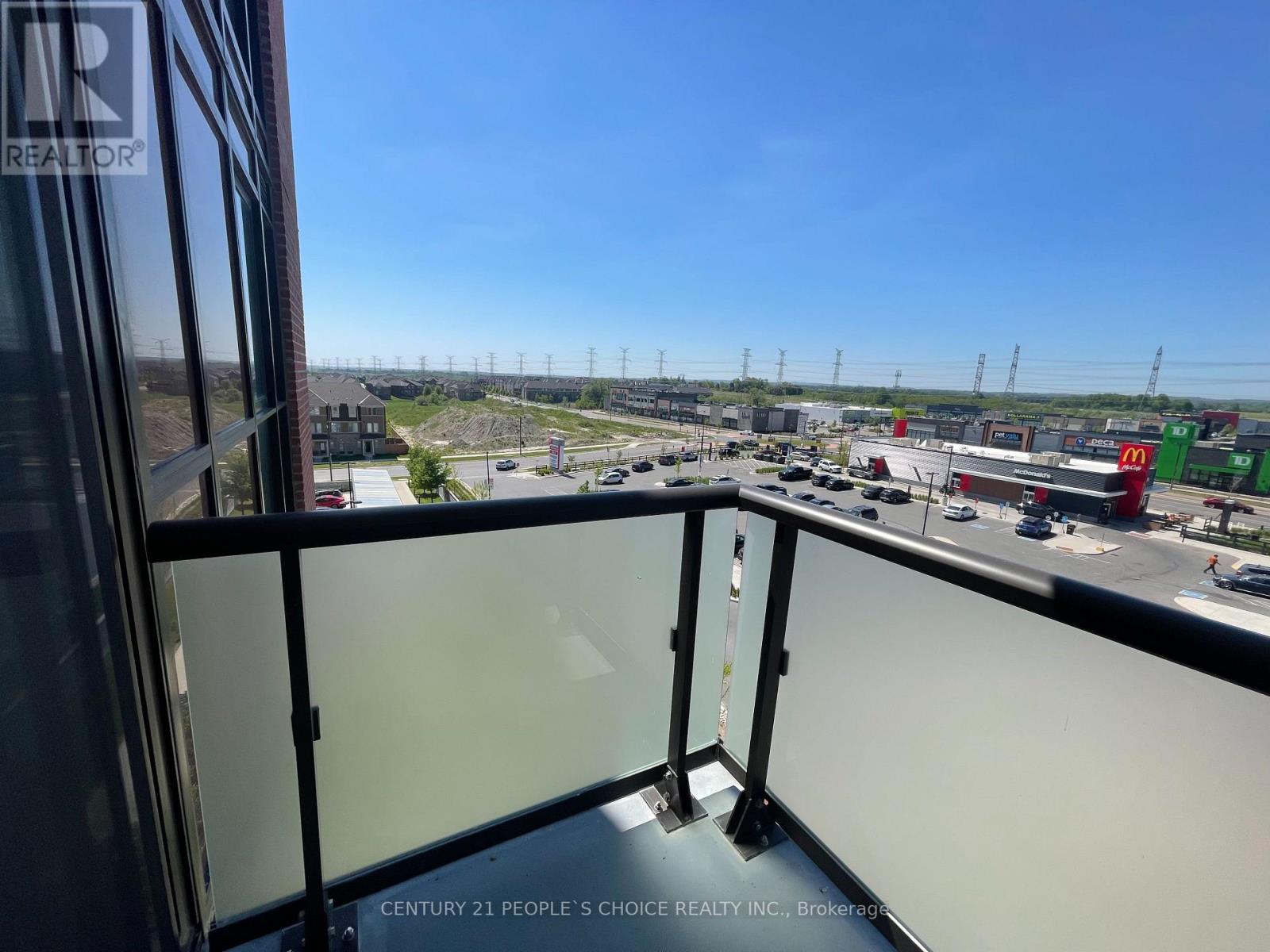 #506 2550 SIMCOE STREET - 12