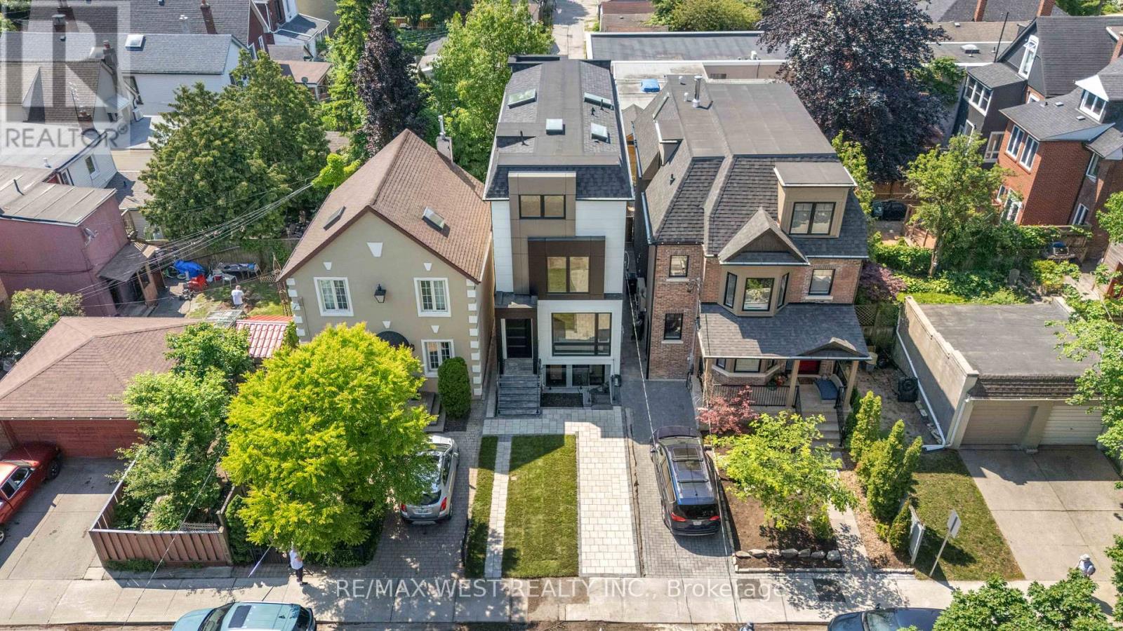 15 CRUIKSHANK AVENUE - 3
