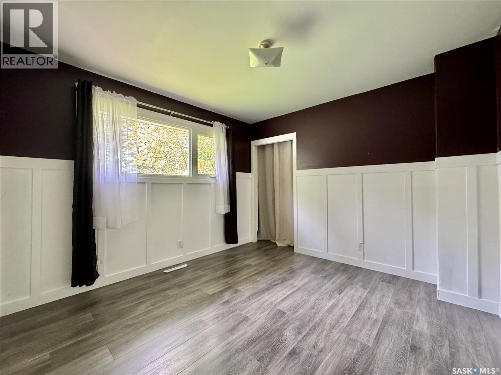 302 Maple BAY — photo 19
