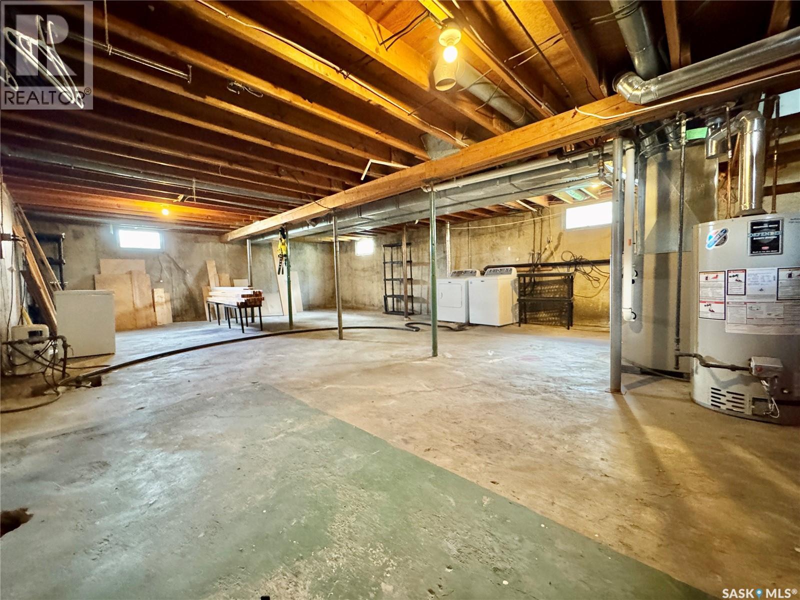 302 Maple BAY — photo 20