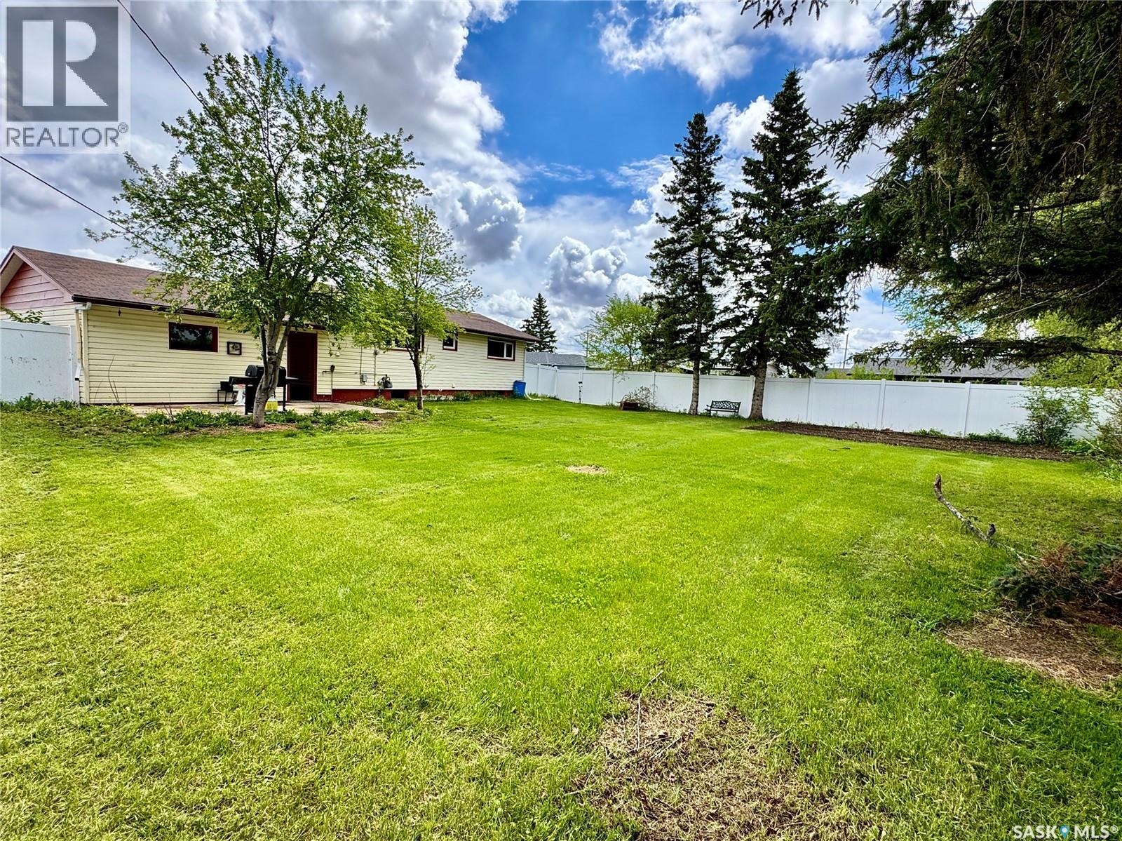 302 Maple BAY — photo 30