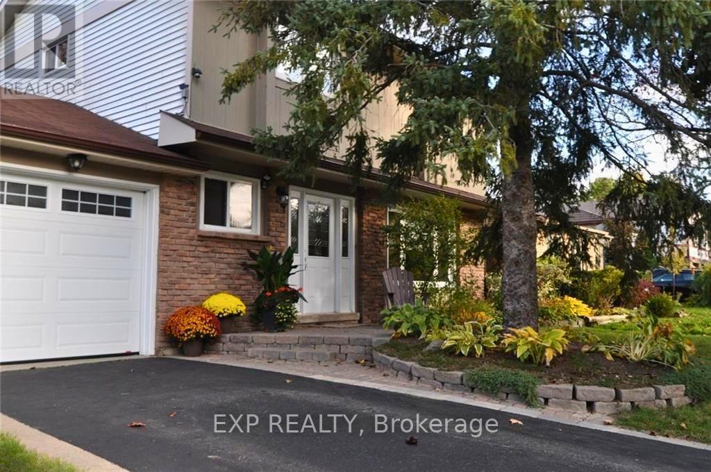 113 OREN BOULEVARD - 1