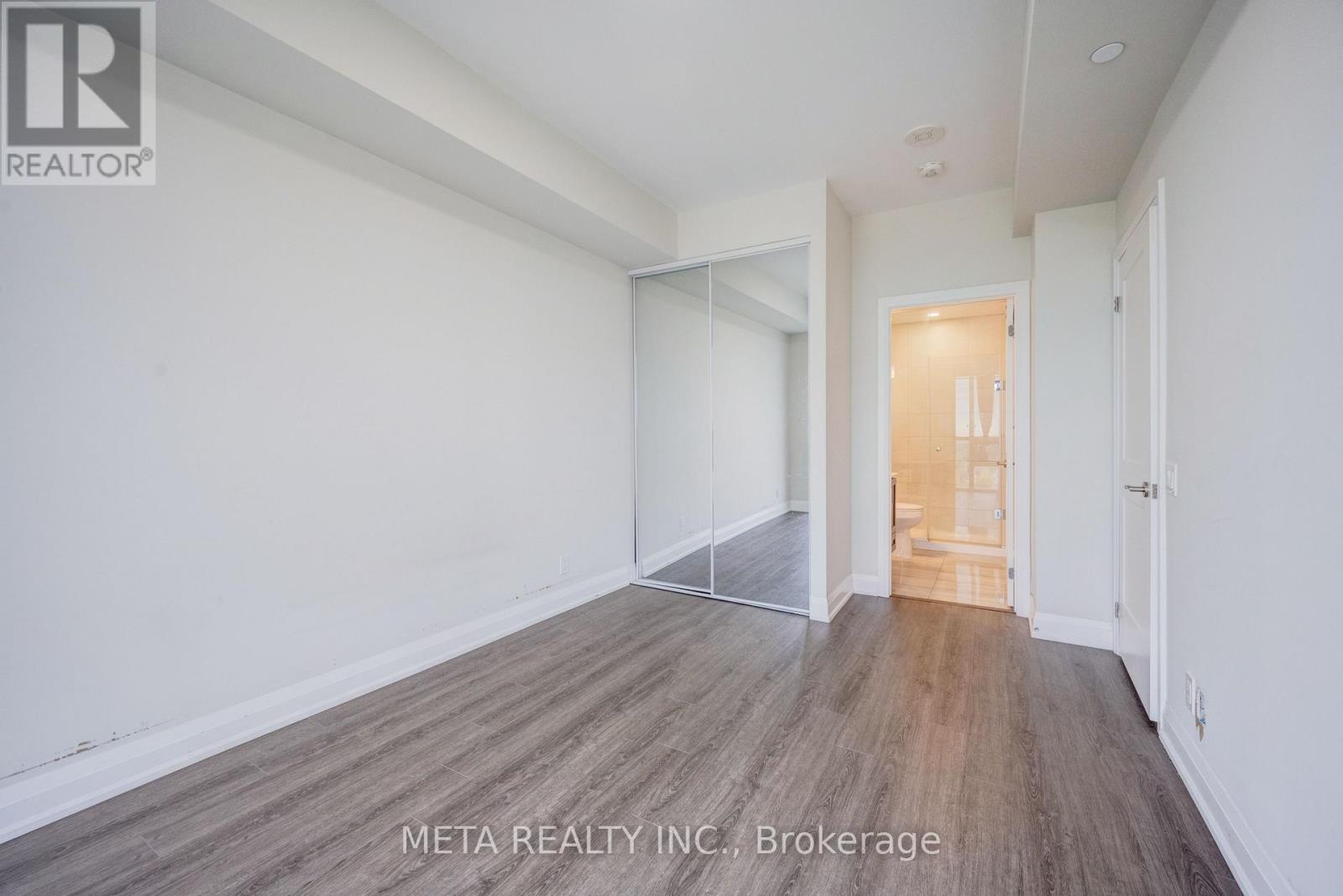 #1605 15 LYNCH STREET - 17