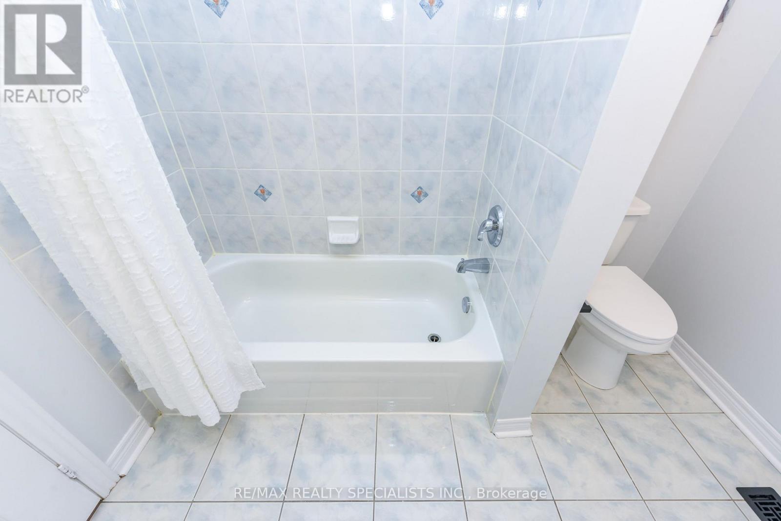 5624 FRESHWATER DRIVE - 25