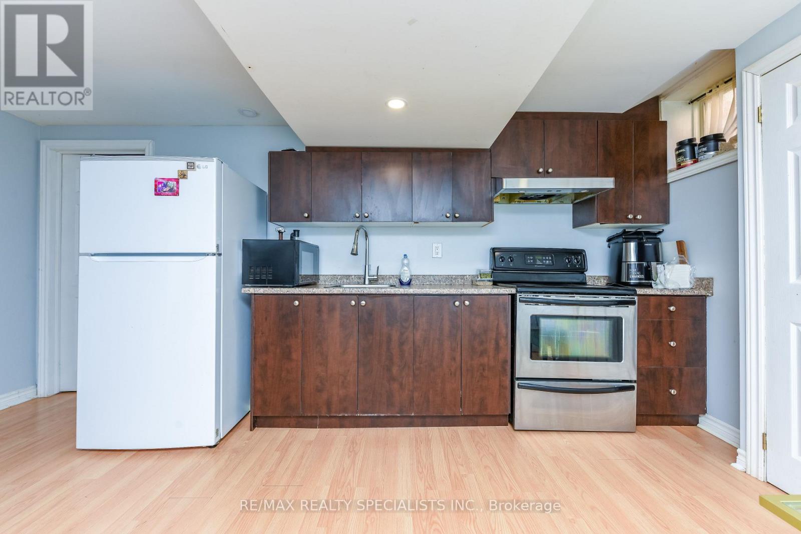 5624 FRESHWATER DRIVE - 34
