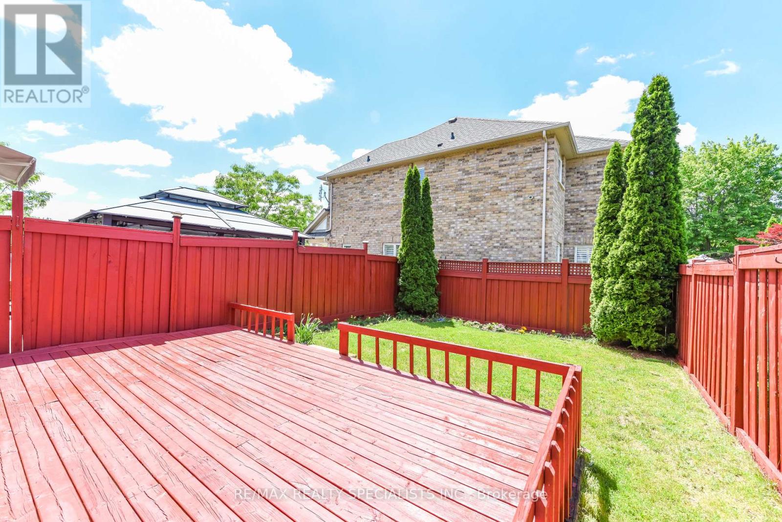 5624 FRESHWATER DRIVE - 38