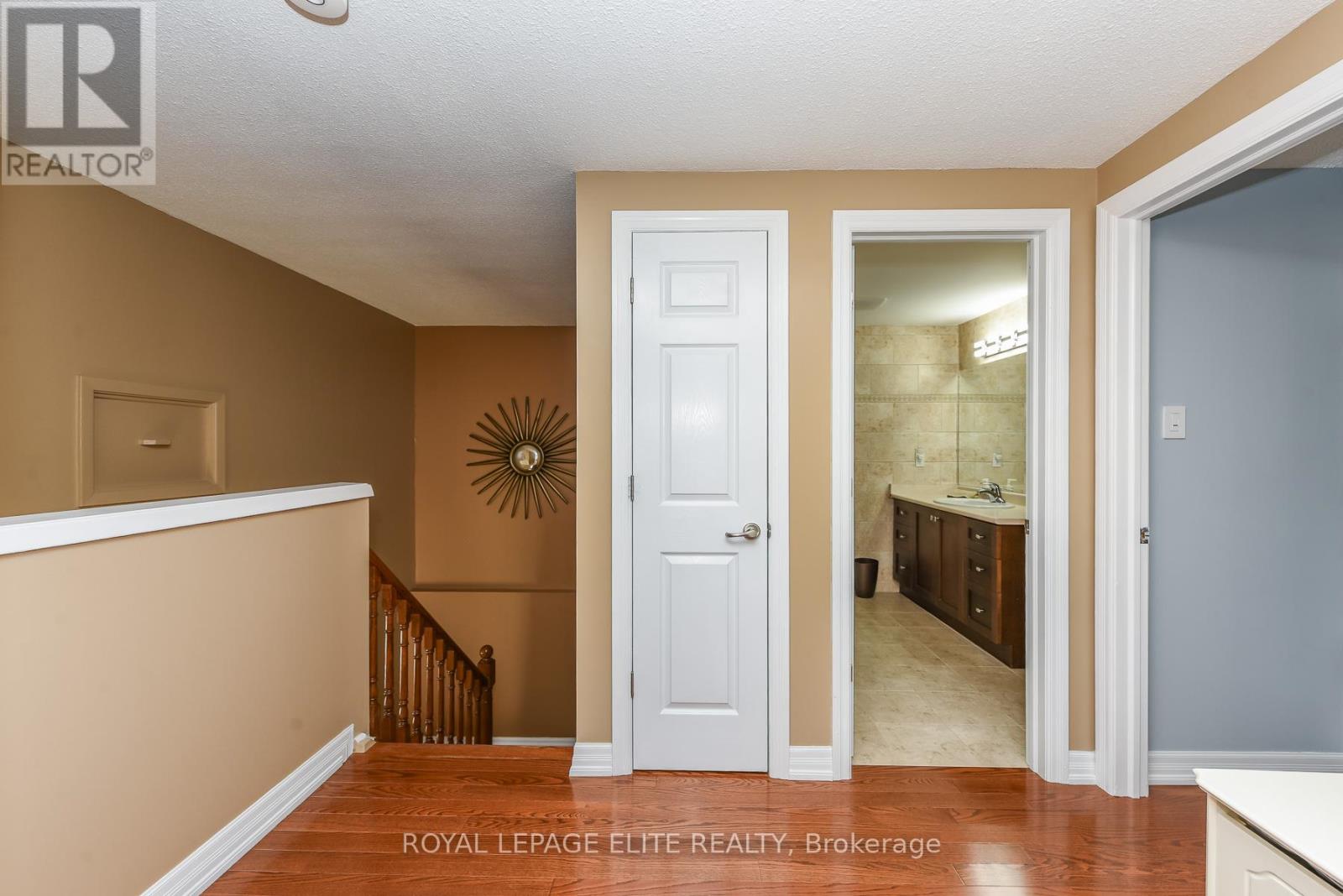 67 ELMBROOK CRESCENT - 28