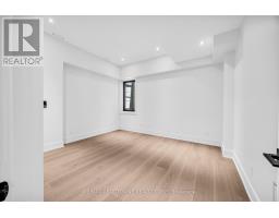 152 Third Line, Oakville, ON L6L3Z8 Photo 38
