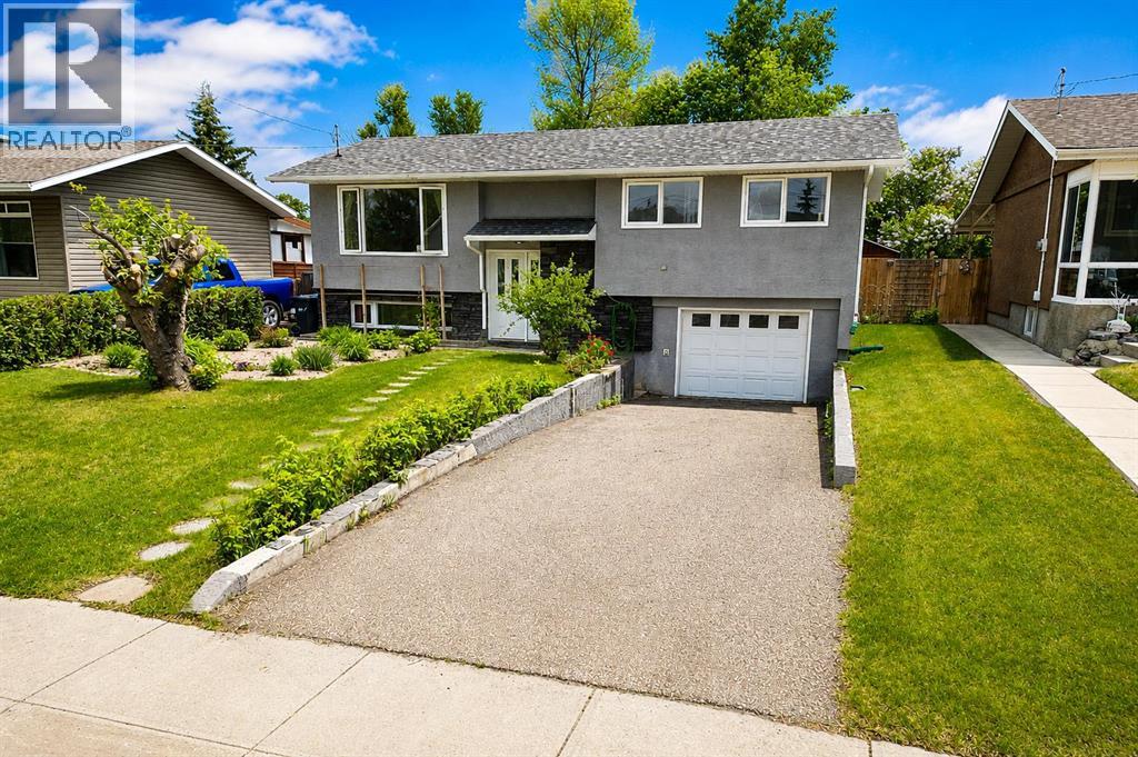 1652 Boutellier Close — photo 48