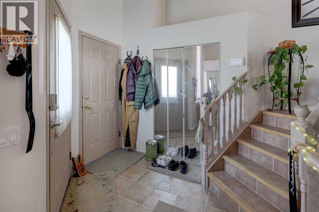 301 9 Street - 3