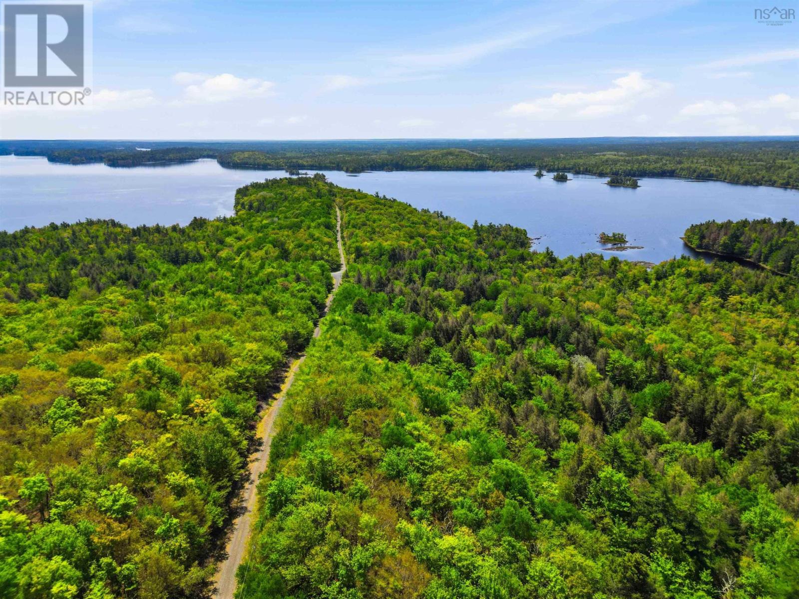 Property 43 of 50 of Lot 30 Maplesue Point Drive