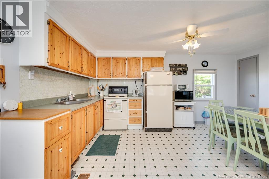 142 Happy Days Estates - Image 8