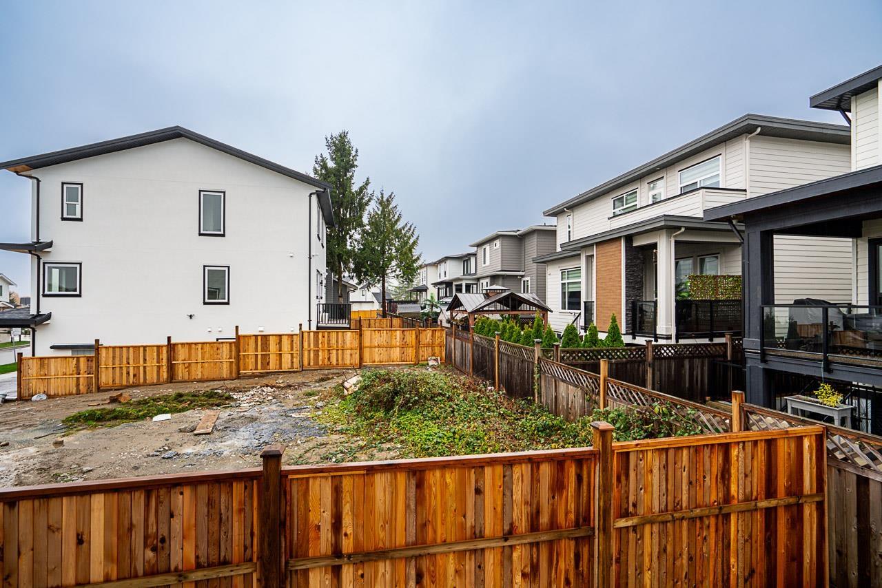 4 Bed, 4 Bath Apartment for Sale in Surrey – 101 16649 18A AVENUE, Surrey – MLS# R3133657 - Image 29