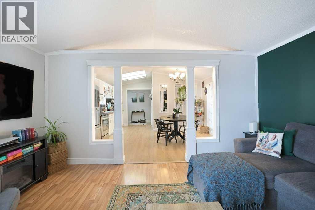 23 Meadowlake Gate E — photo 19