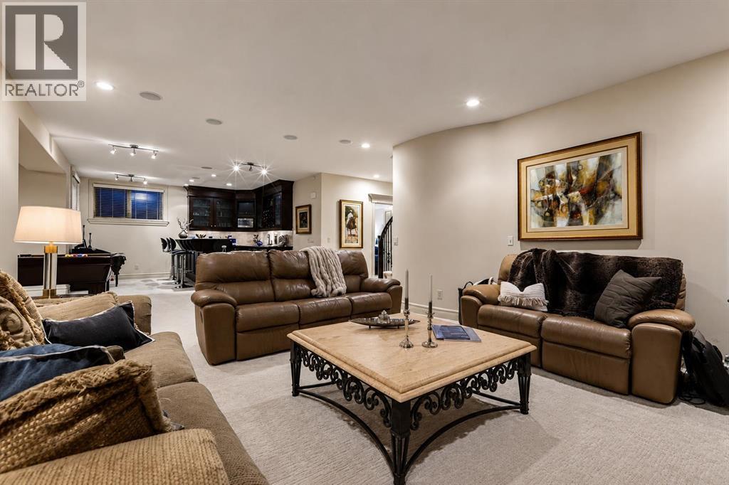 32 Aspen Meadows Manor SW — photo 41