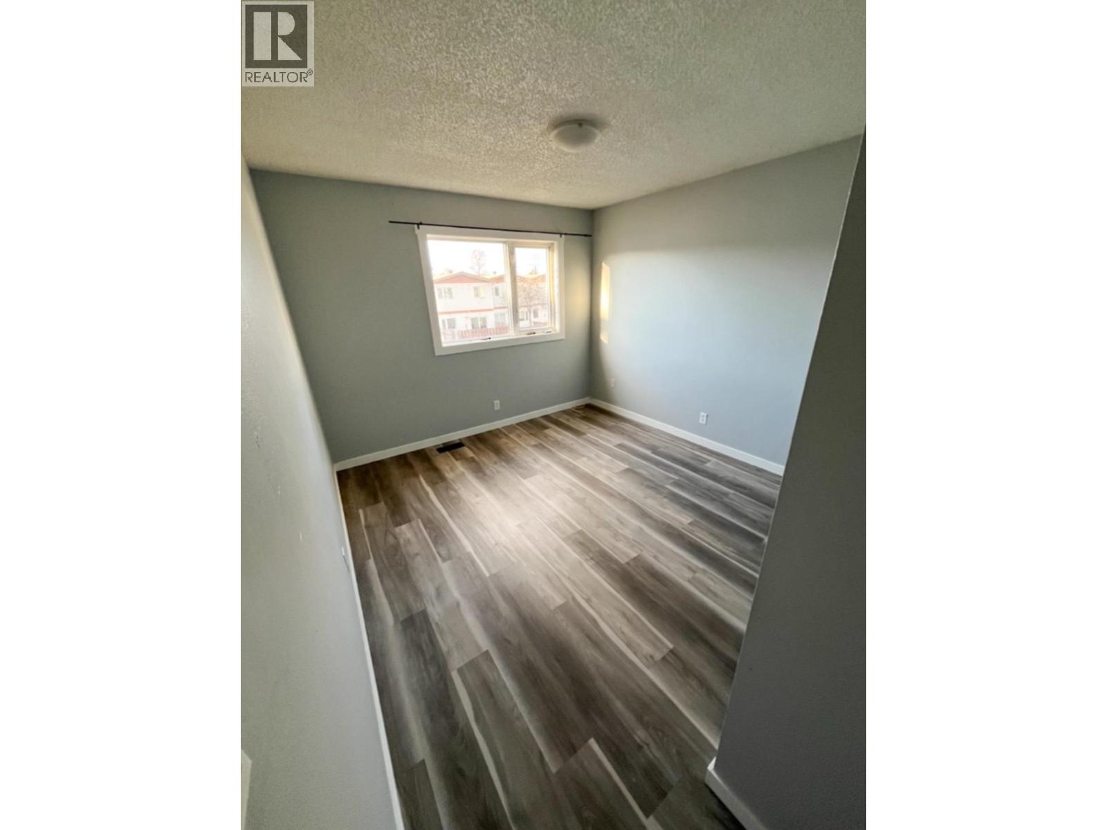 #18 2007 UPLAND STREET - 12