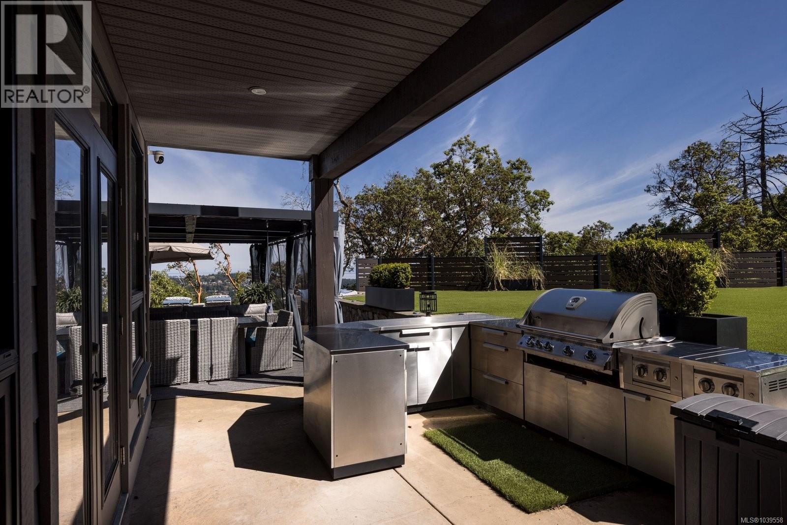 2141 Quails Run, Langford