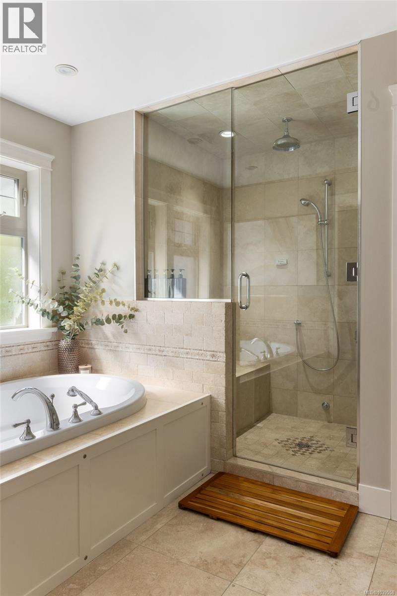 2141 Quails Run, Langford