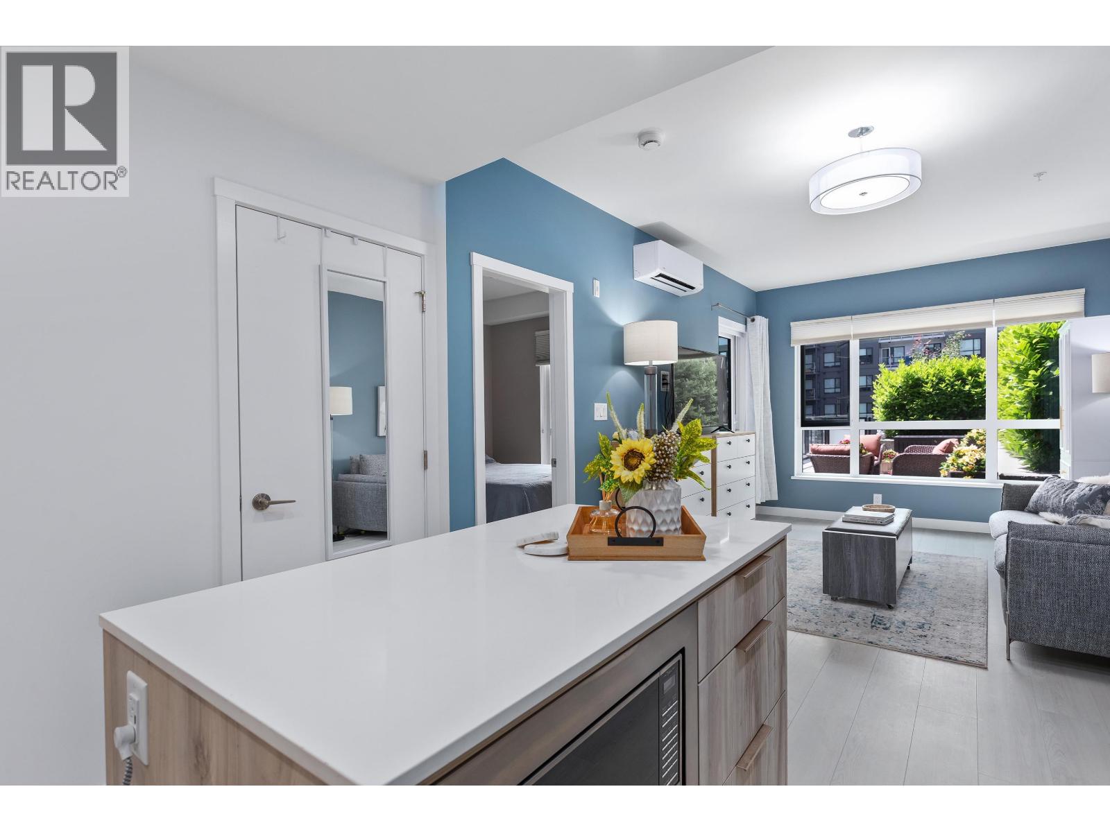 203 3596 MALSUM DRIVE, North Vancouver